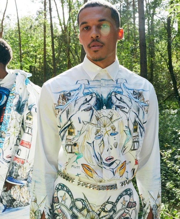 Burberry春夏2021推男士挖空露點T恤!索價HK$4,900火速售罄