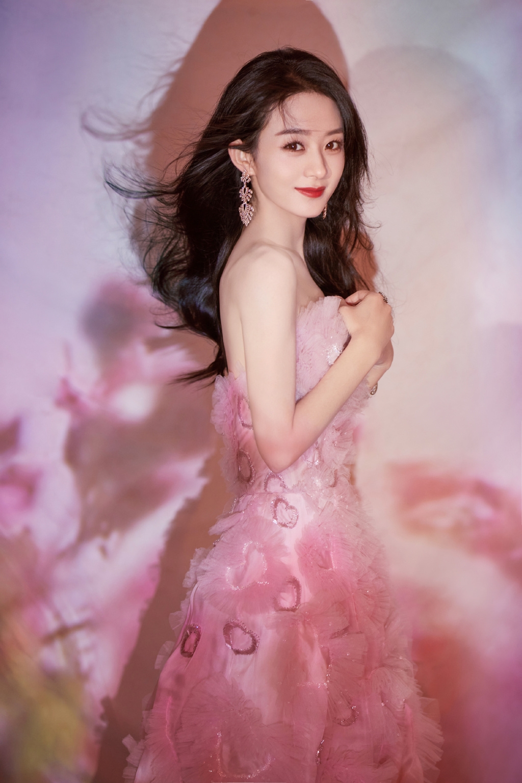 趙麗穎馮紹峰離婚/宣布結束兩年半婚因/至今未辦婚禮/兩個原因戀情不被看好