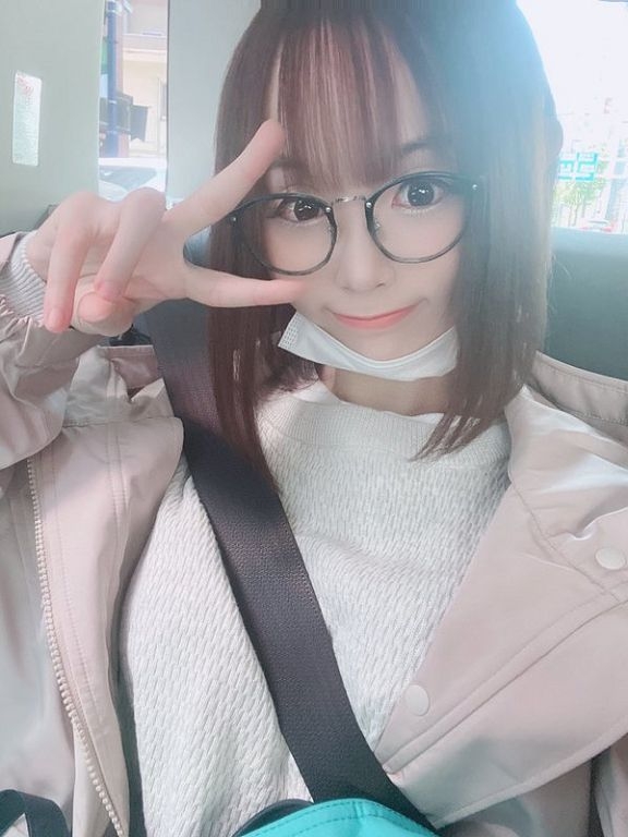 這位千金Haruka的富爸爸是做地產行業,是城中有名氣的富豪,一家人相當有錢!