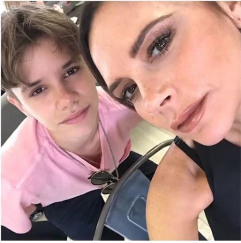碧咸David Beckham二兒子Romeo就時常都有人說「超像媽媽Victoria Beckham」