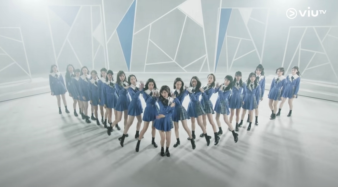戴祖兒同「後生仔」著校服跳舞抄ViuTV《YOLO的練習曲》網民封千禧五鳳