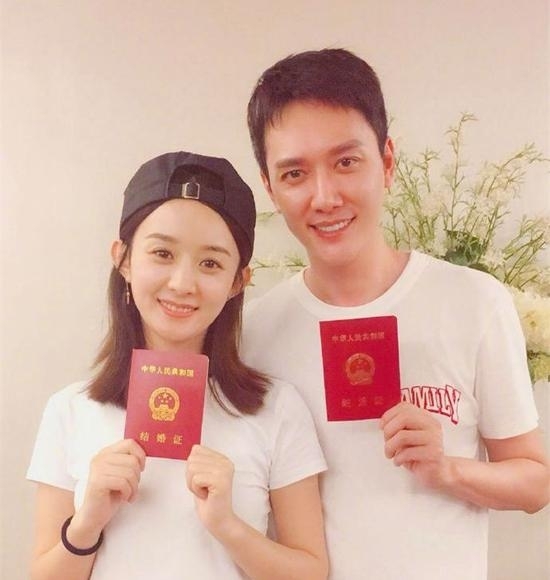 趙麗穎馮紹峰離婚/宣布結束兩年半婚因/至今未辦婚禮/兩個原因戀情不被看好