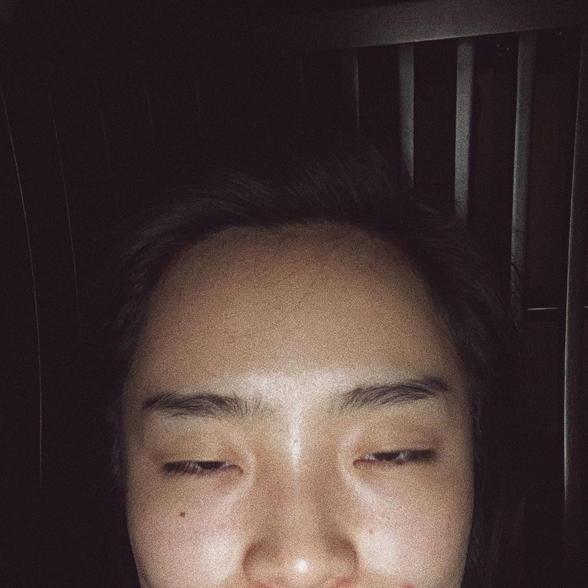 鈴木未夢早前靠著超強的化妝術爆紅,因她的一雙矇豬眼秒成雙眼皮的變法吸引不少人的關注