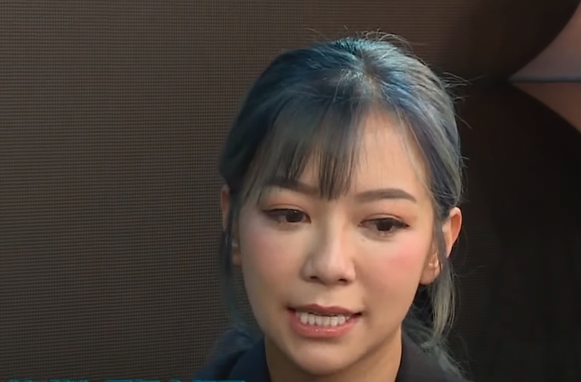 不少網民都認為TVB為了博收視,不惜犧牲一眾歌手來炒話題。歌手們帶著新曲宣傳,被批評得體無全膚實在甚為不比面