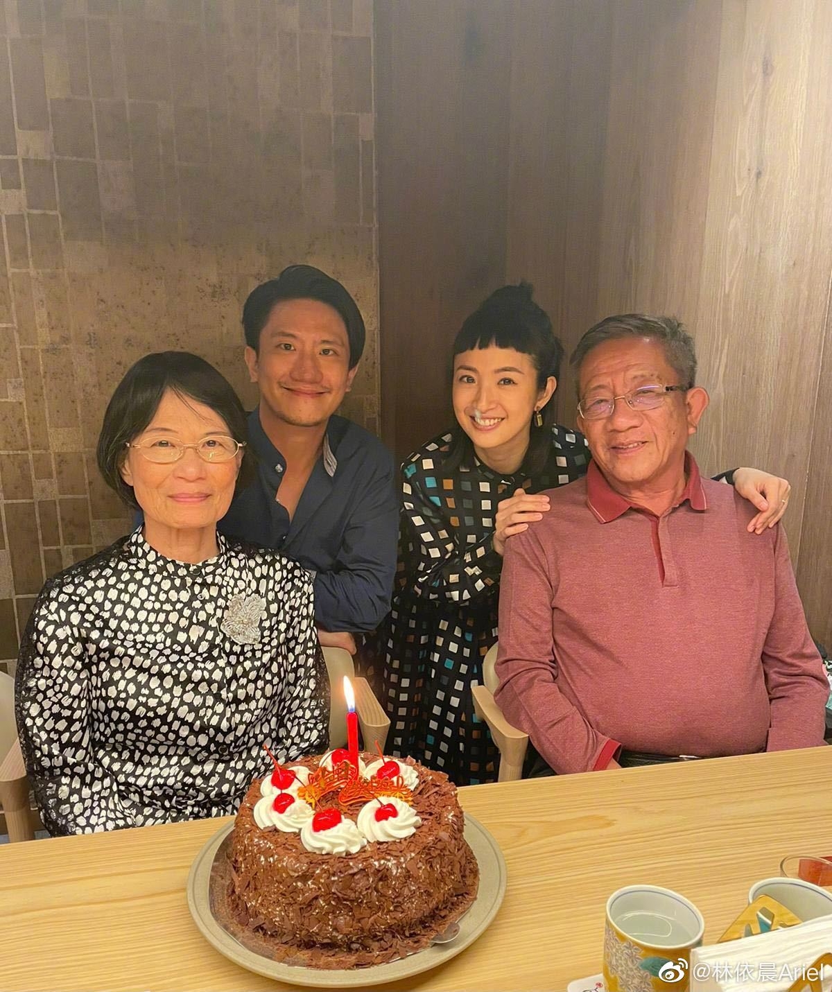 結婚6年的幸福人妻林依晨最近傳出與老公林于超婚變的傳聞