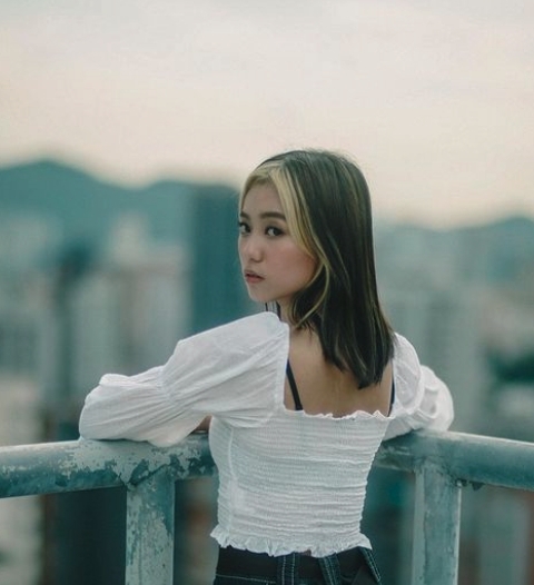 髮際染少一點魅力和顏值也撐不起來！香港女藝人Jace都染上這款髮色呢！