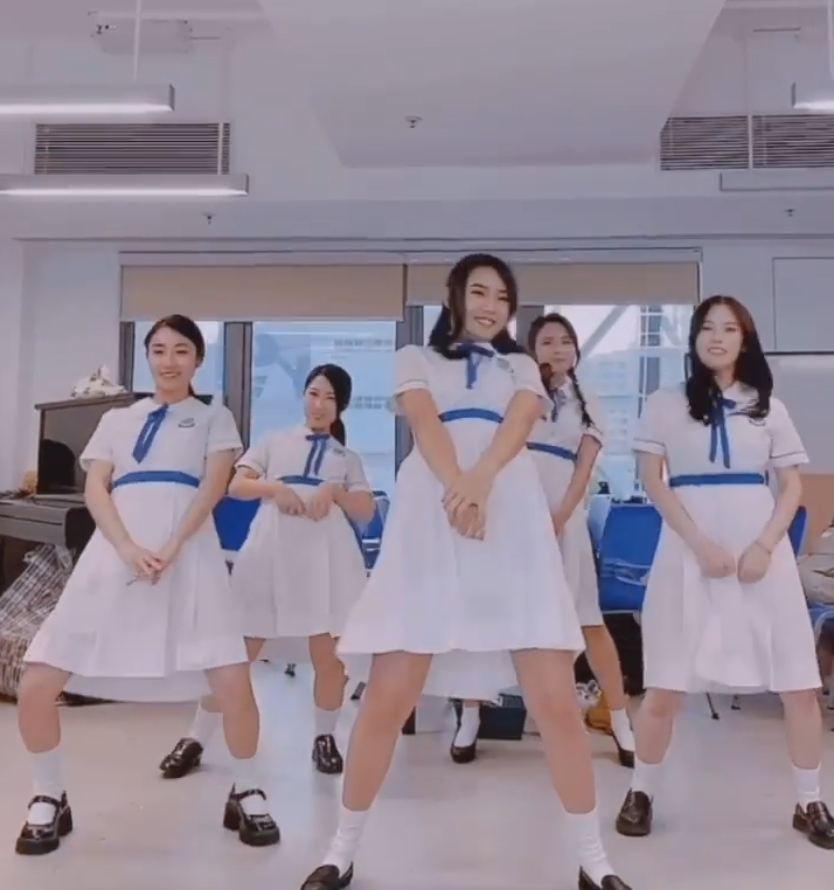 戴祖兒同「後生仔」著校服跳舞抄ViuTV《YOLO的練習曲》網民封千禧五鳳