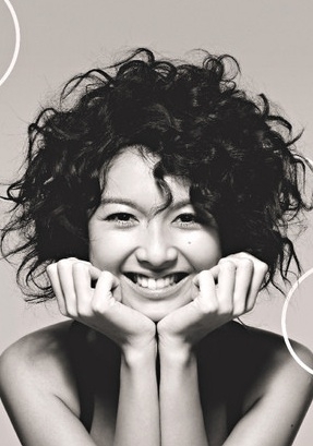 薛凱琪Fiona當年都有試過這個爆炸頭造型,看起來其實也蠻好看的