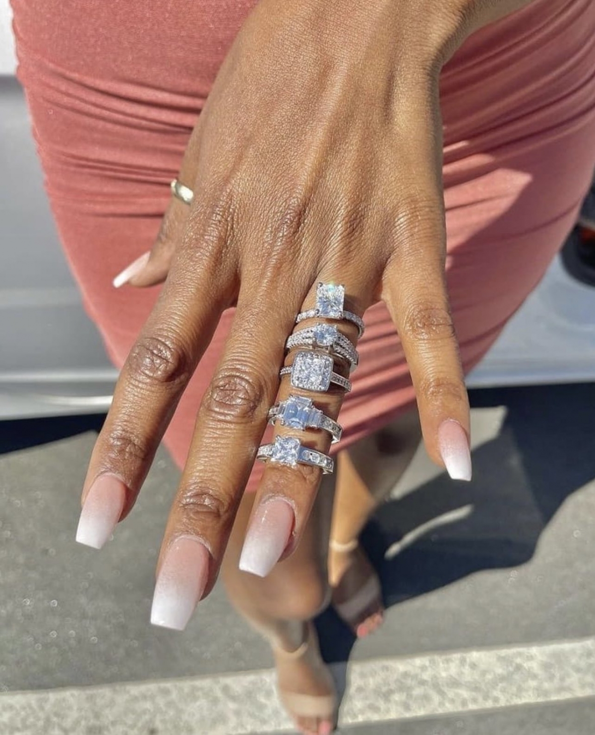 豪氣男友求婚送5款絕美鑽戒任揀