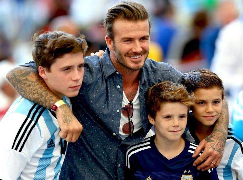 David Beckham二仔Romeo從小五官就非常精緻迷人,絕對是位小帥哥~
