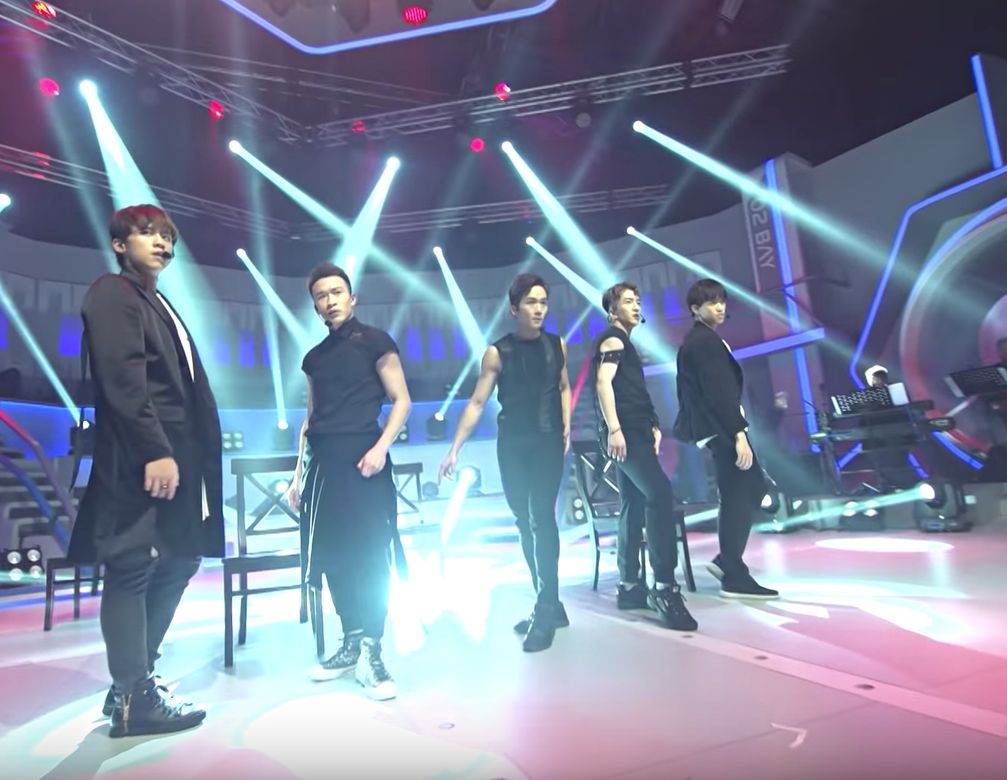 雖然姜濤並不是走專業實力派的路線，但是憑著他的努力拚博，對每一次舞台上的認真