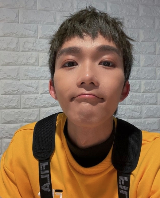 Mirror成員Alton王智德身高為174cm，以前花名叫「德仔」，粉絲名叫「蛋白粉」