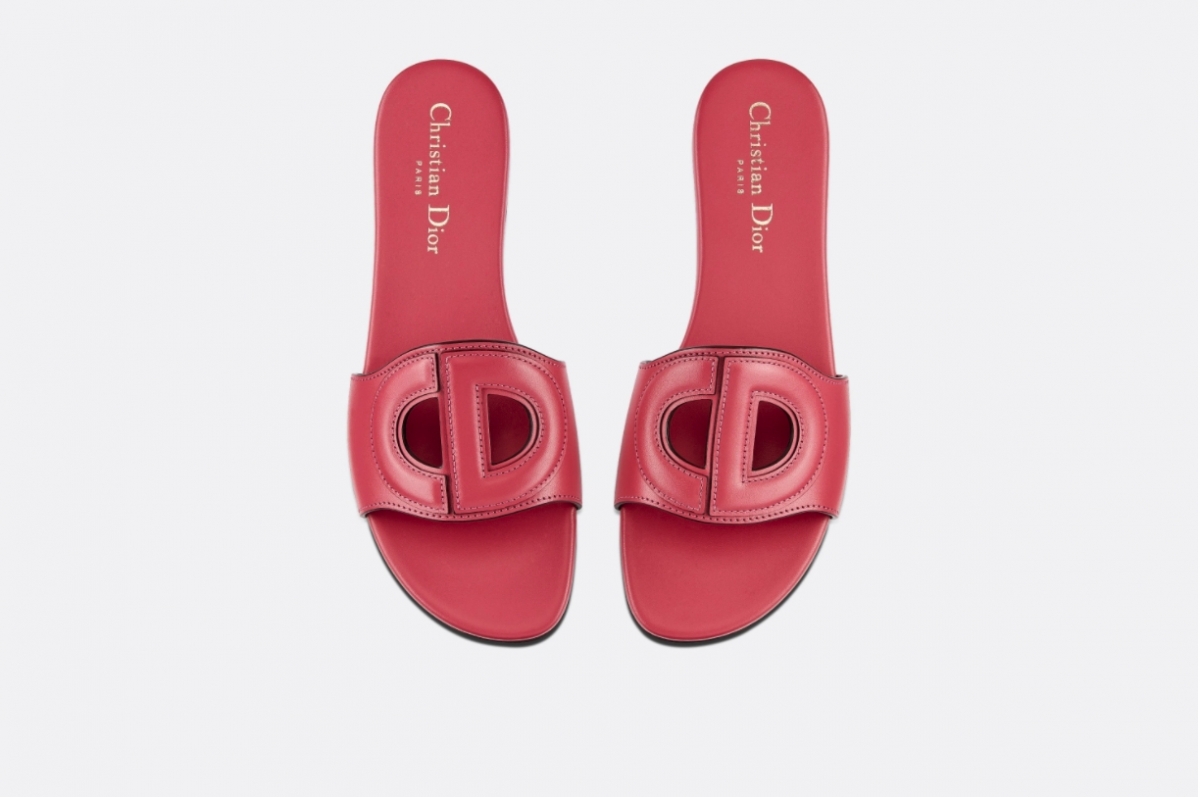 【名牌涼鞋2021】Dior 30 Montaigne拖鞋系列高貴優雅，裸粉溫柔百搭+金色DWAY高跟涼鞋極吸引！