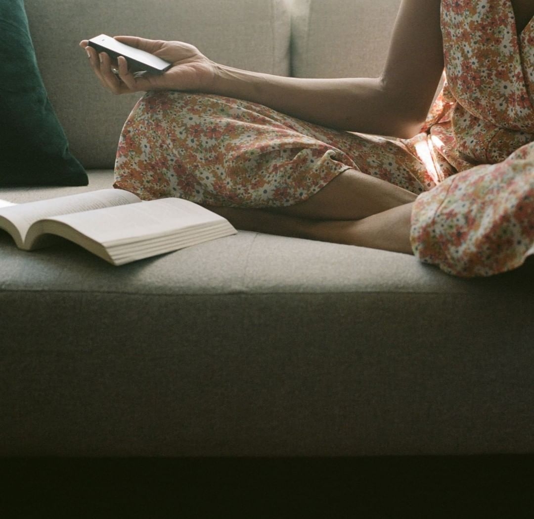 無相機、無社交平台,返璞歸真的「極簡手機」!助現代人逃離網絡世界,重回簡單生活