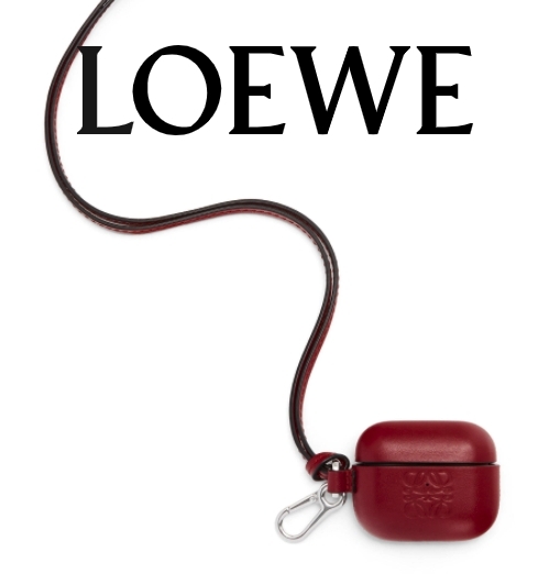 Loewe共推出了4色,有墨綠、磚紅、鮮黃和百搭的啡色。