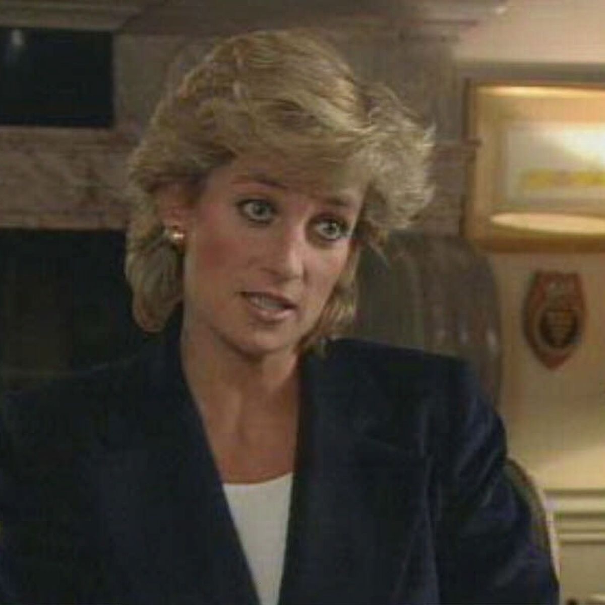 記者曾以假文件誘騙戴妃獲取獨家專訪,威廉王子怒斥:家庭破裂導火線