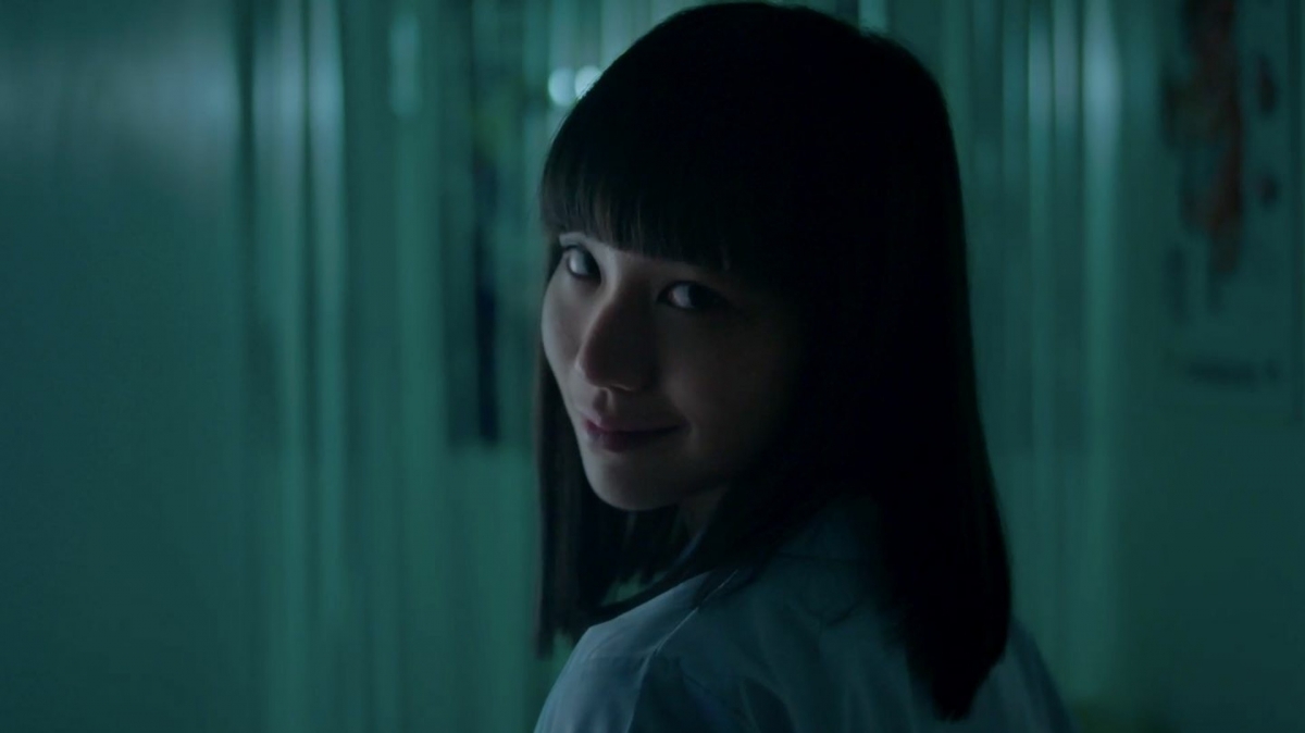 Netflix泰劇《莫測高深一女生》近期稱霸各地排行榜!這套探索人性道德的懸疑劇集自2018年開播,人氣漸長直至近期上架第二季