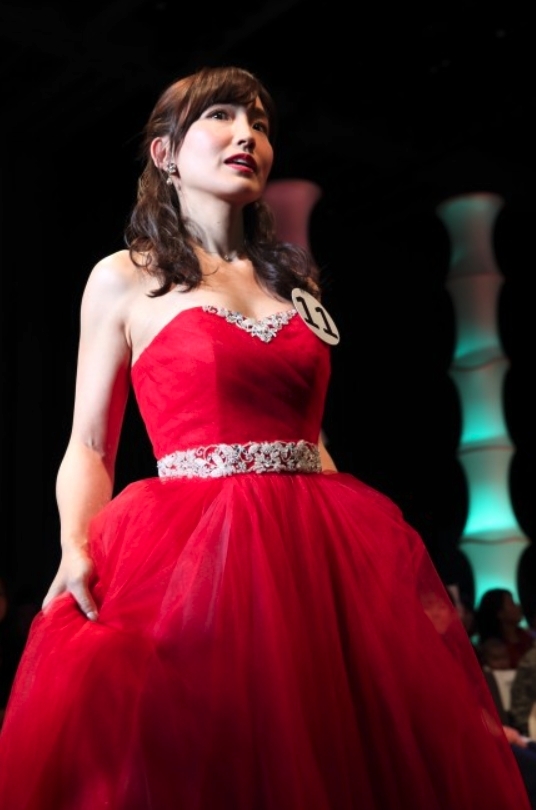 川端步Ayumi Kawabata美魔女母女