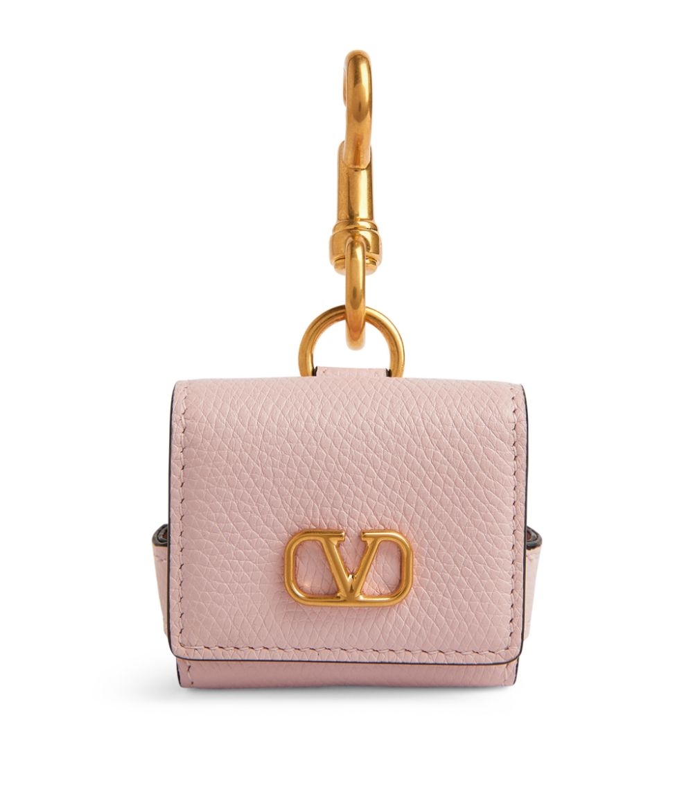 Valentino Garavani這款同樣熱門的方形Airpods保護套