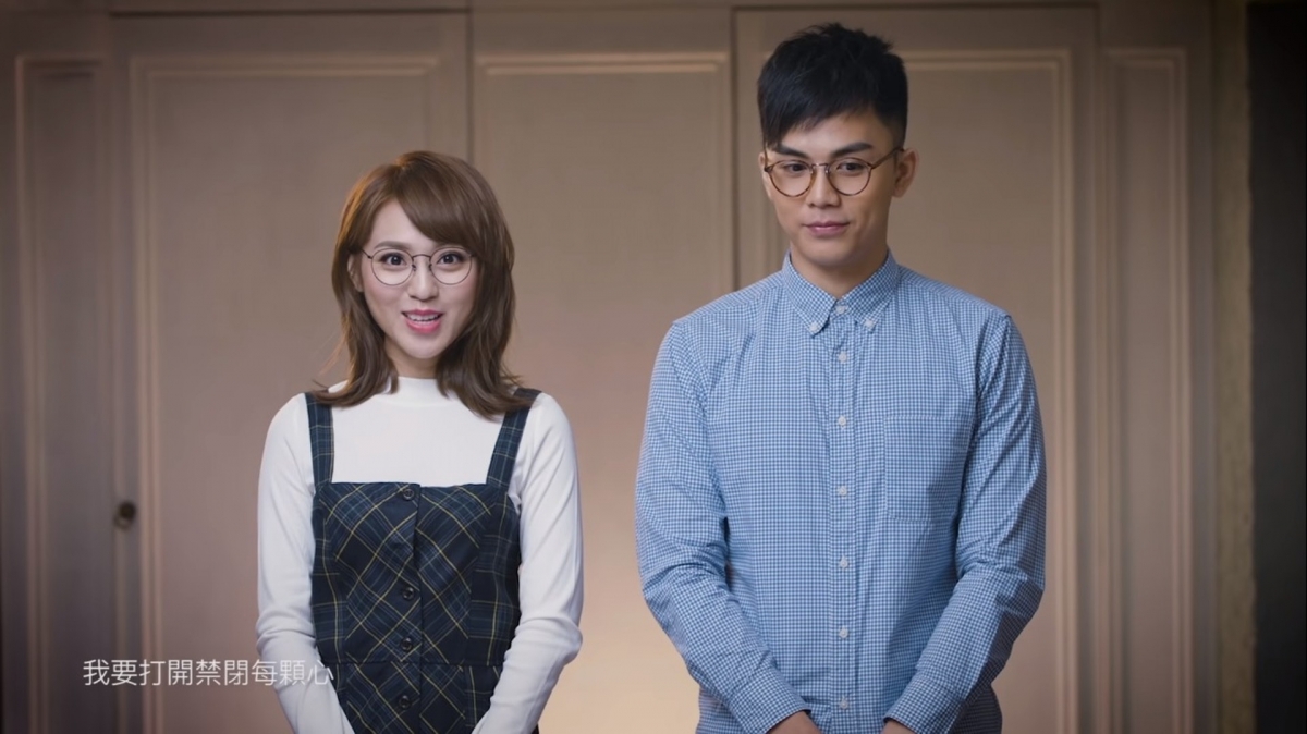 伍富橋也屬星夢娛樂旗下歌手，在TVB《超級巨聲4》後發展至今，演員經驗都不多曾經是林穎彤的緋聞男友。