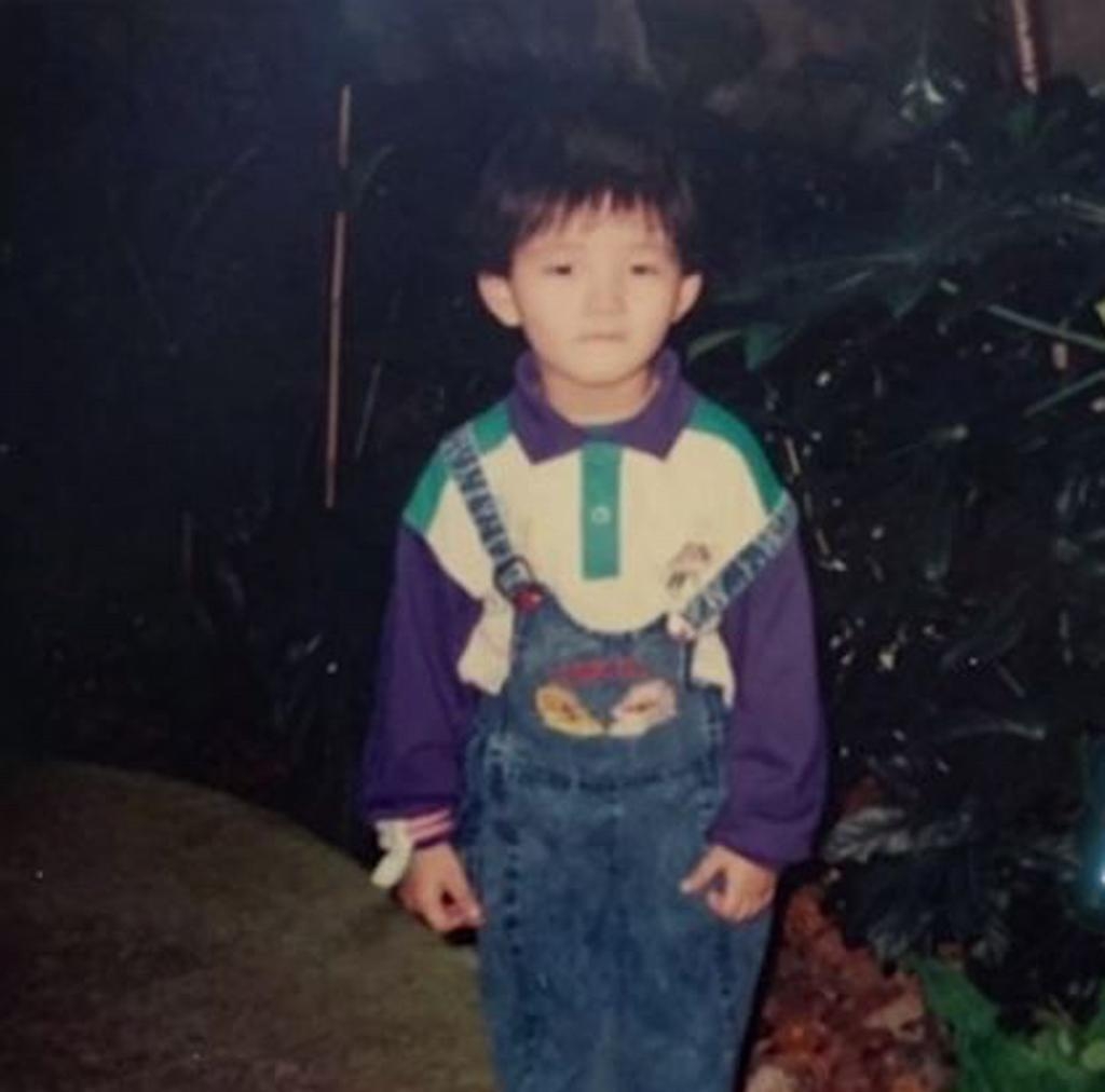 Mirror Alton王智德的童年照及參賽時造型照