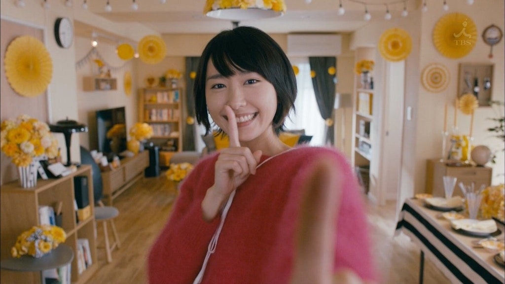 新垣結衣一向個性內斂為人低調,她也曾坦然說自己喜歡宅在家中,生活十分貼地。