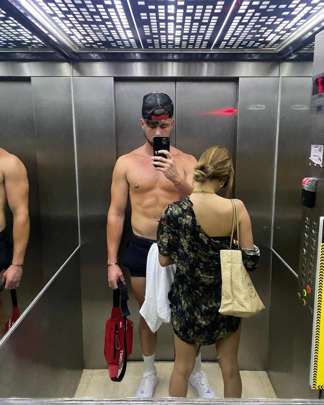 【慾罷不能】Harry、Francesca復合/生日曬情侶紋身/曾求婚再分手撕破臉