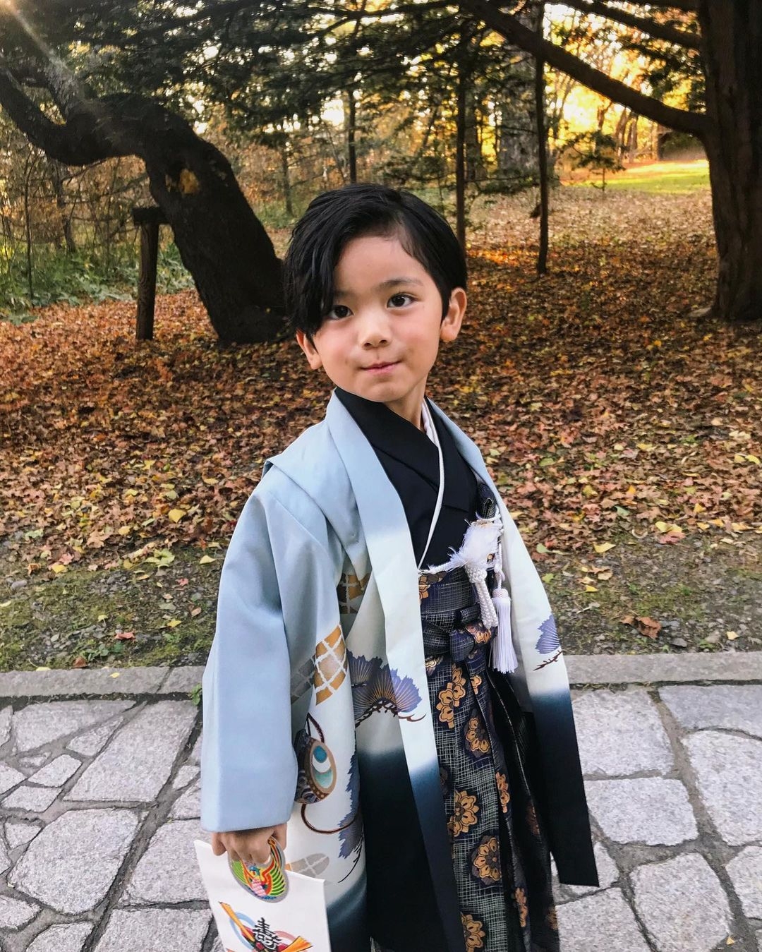 Ayato童年, Ayato長大, Ayato爸媽, Ayato父母