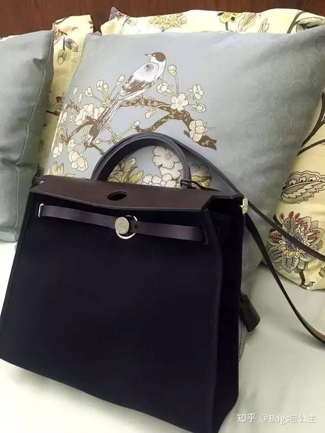 名牌手袋甩色保養