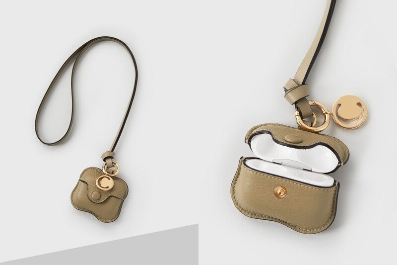 Chloé推出的AirPods Pro保護套超有時尚感,以小羊皮的材質呈現品牌一貫的優雅設計。