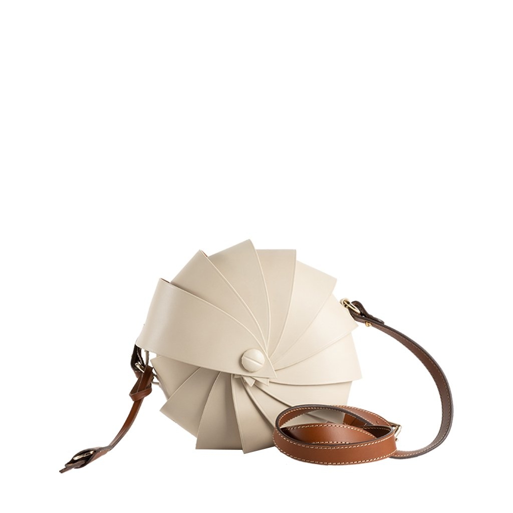 夏日必備6款「渡假風」手袋!網購意大利手工品牌袋款,實用又精緻的小資女之選