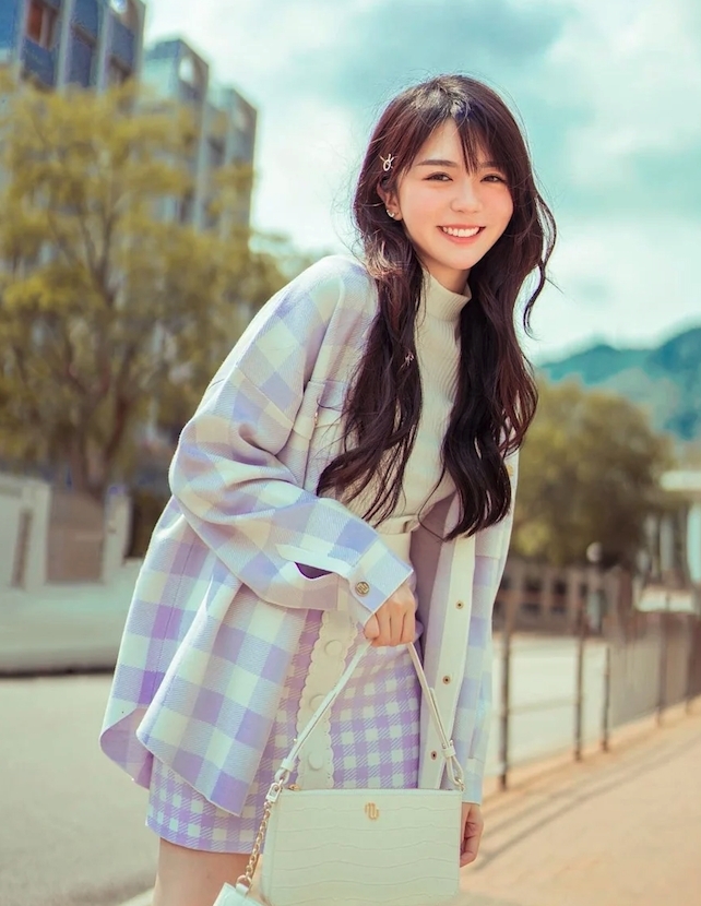 天仙美人的周芷若一角，就被傳由曾樂彤飾演