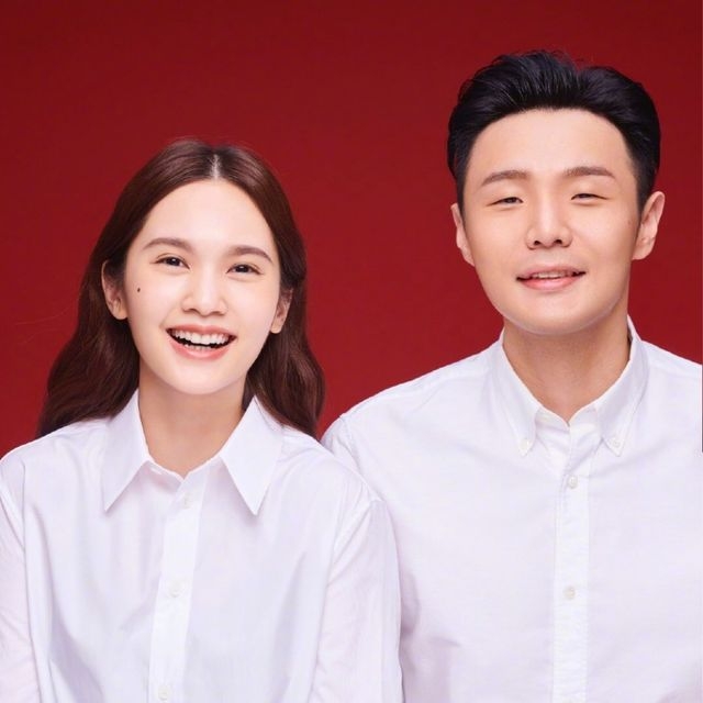 楊丞琳和李榮浩聚少離多,但他們也頻頻在社交平台上放閃互喊情話