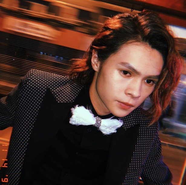 現年21歲的Tiger邱傲然身高168cm，之前的花名曾叫過「Lion」，粉絲專稱為「小虎隊」