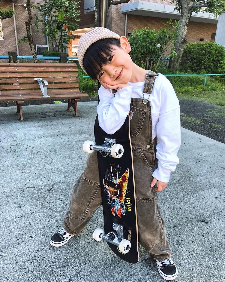 Ayato童年, Ayato長大, Ayato爸媽, Ayato父母