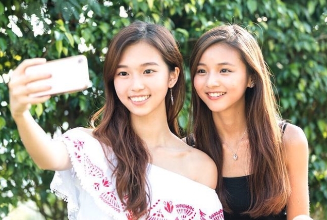 中大醫科女神|Jacinta 與 Karen 的交情看來也不錯,在 Karen 的 IG 仍可看到兩人之前一起出外時的合照~
