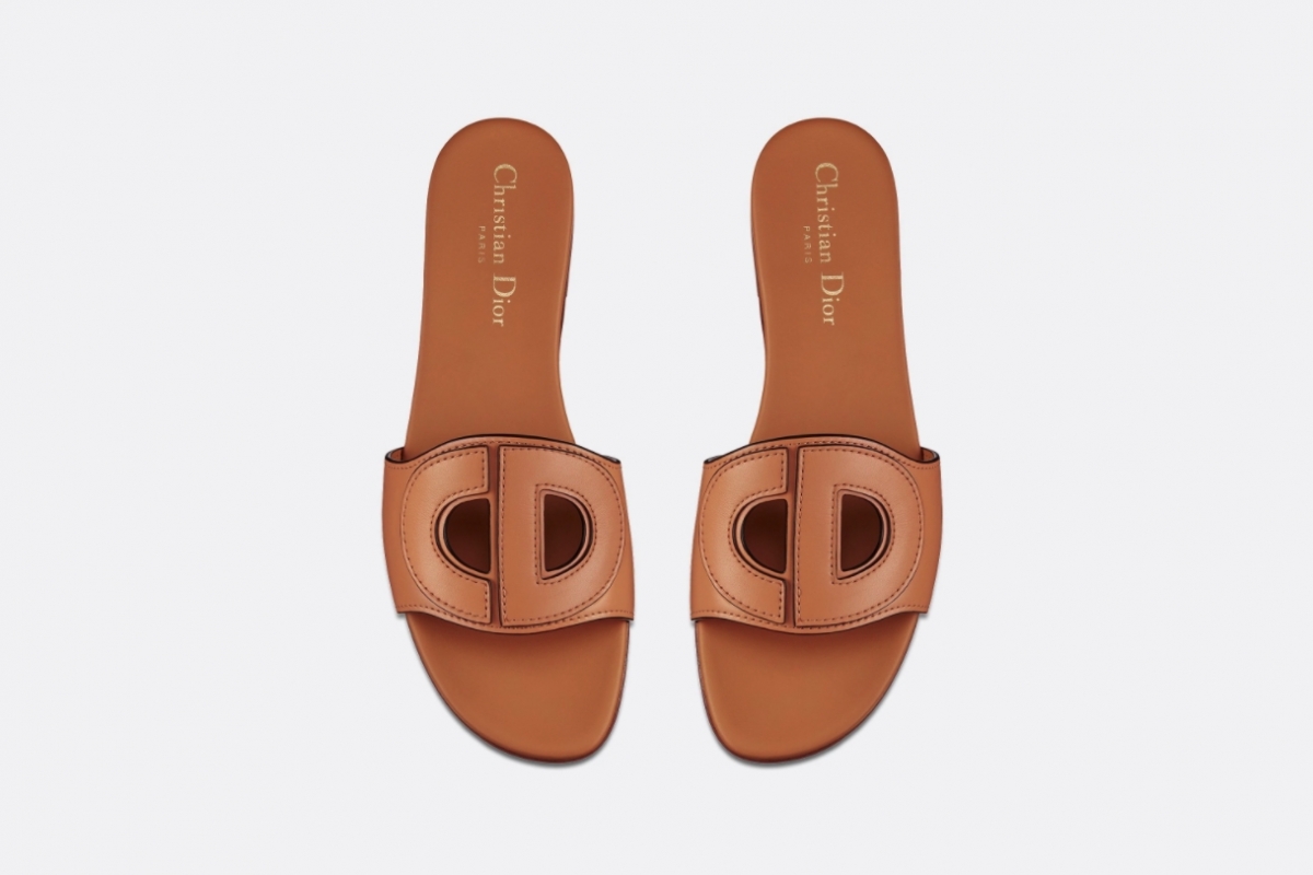 【名牌涼鞋2021】Dior 30 Montaigne拖鞋系列高貴優雅，裸粉溫柔百搭+金色DWAY高跟涼鞋極吸引！