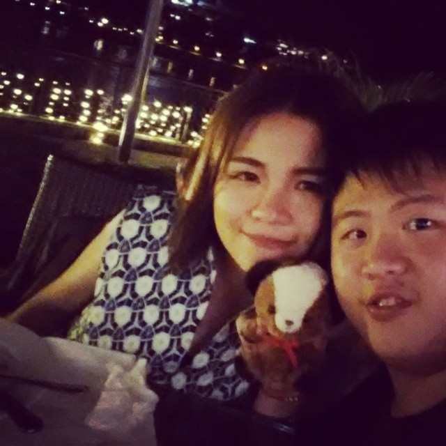 雖然 ERROR 成員們的戀事一向也不是秘密，肥仔一向有位交往多年的穩定女友