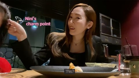Jessica該隱藏閨蜜被網民揭發原來真實身分就是對家YG娛樂公司的新晉小天后BLAKCKPINK成員Jennie!