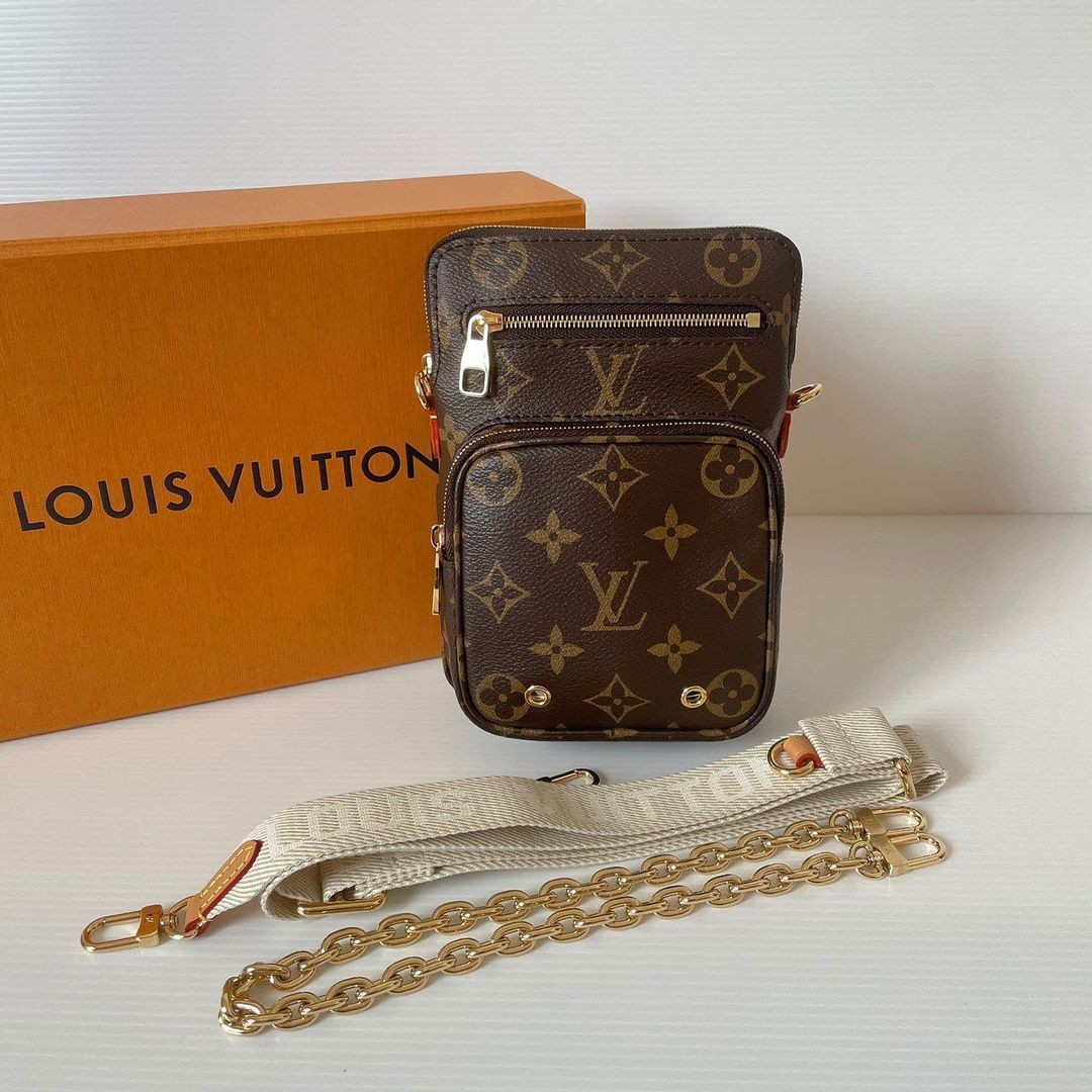 【名牌手袋2021】Louis Vuitton(LV)最近推出「UTILITY PHONE SLEEVE」手機袋超好看!