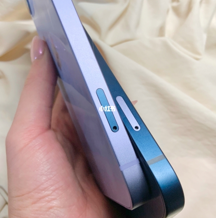 iPhone手機殼,iPhone卡槽互換, IPHONE CASE, 不少愛美一族更會花錢入手各式各樣的 iPhone case 來粉飾電話,令手機變身為更有個人特色的小物!