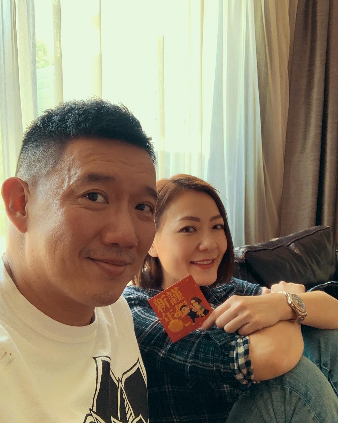 杜汶澤田蕊妮結婚16年甜喊:齊上齊落!經歷丈夫出軌、患重病、被封殺依然相伴在旁