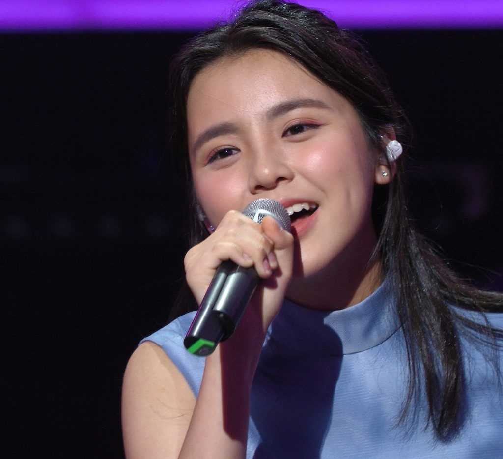 TVB聲夢傳奇| 14 歲的姚焯菲 Chantel 人氣不俗,今集演繹林珊珊的《戀愛預告》獲一致好評!