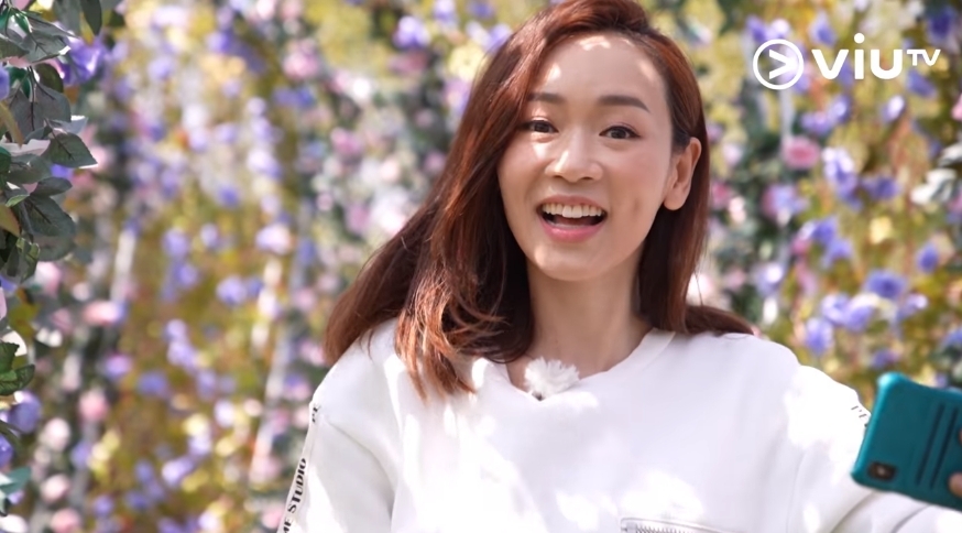 ViuTV中女唔易做｜楊思琦表示在水果店面對很大的挑戰，同時也回憶自己獨力照顧孩子的辛酸，分享了在女兒歲半