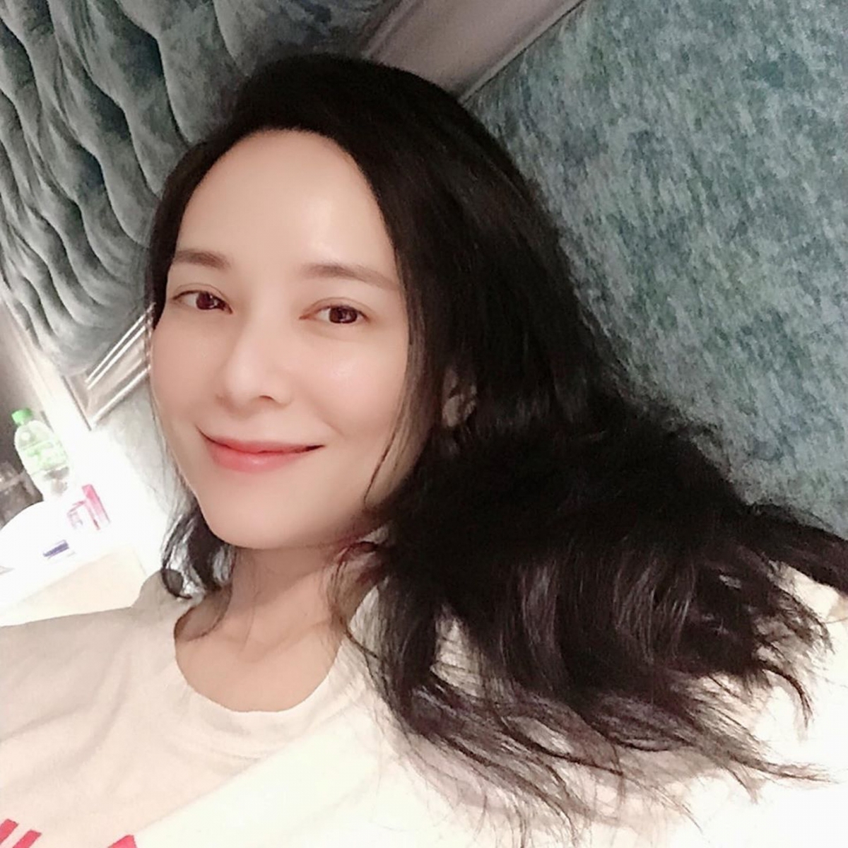 精選10位歷屆港姐高質素顏照!朱千雪妝前妝後近乎0差別,有人素顏比化妝更靚?