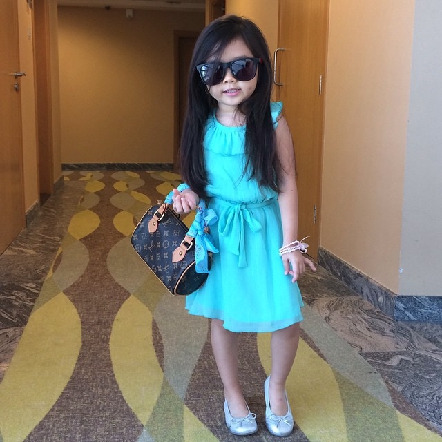 混血女孩 Breanna Youn