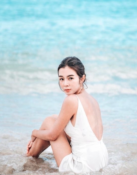 雖然麥明詩早前被「後生仔」要求請食飯時，透露自己現收入大幅下降，像個打工仔