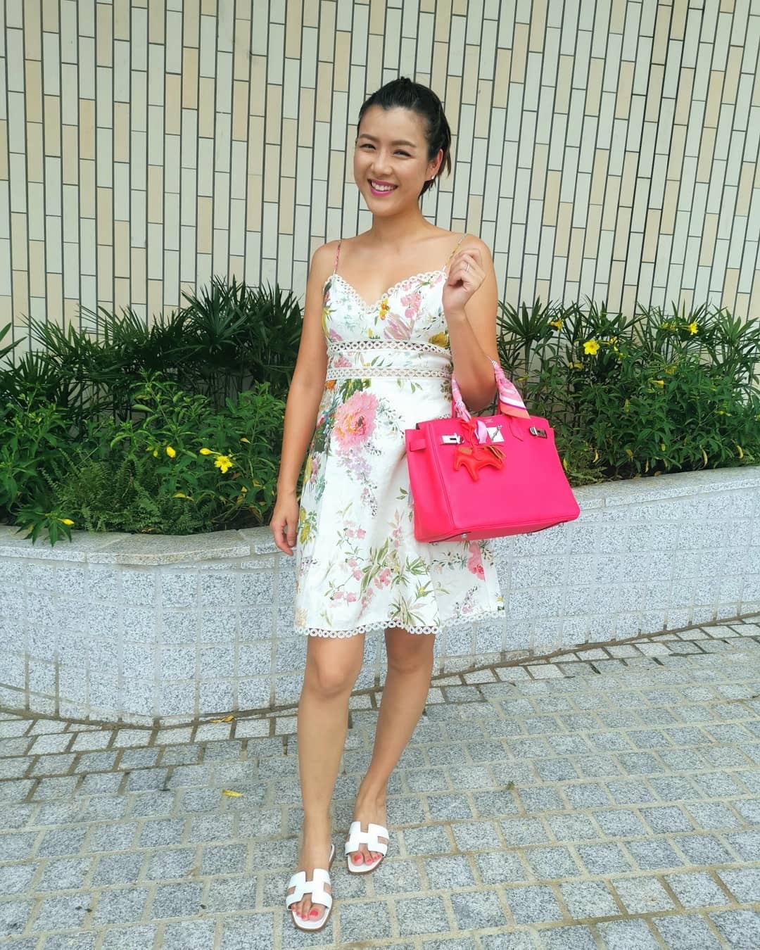 陳豪老婆陳茵媺有個桃紅色愛馬仕 Hermès Birkin 手袋索價都要港幣七萬元