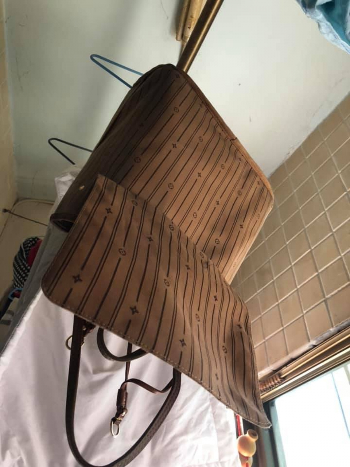 洗名牌手袋, LV袋洗衣機, 洗lv袋, 名牌手袋保養