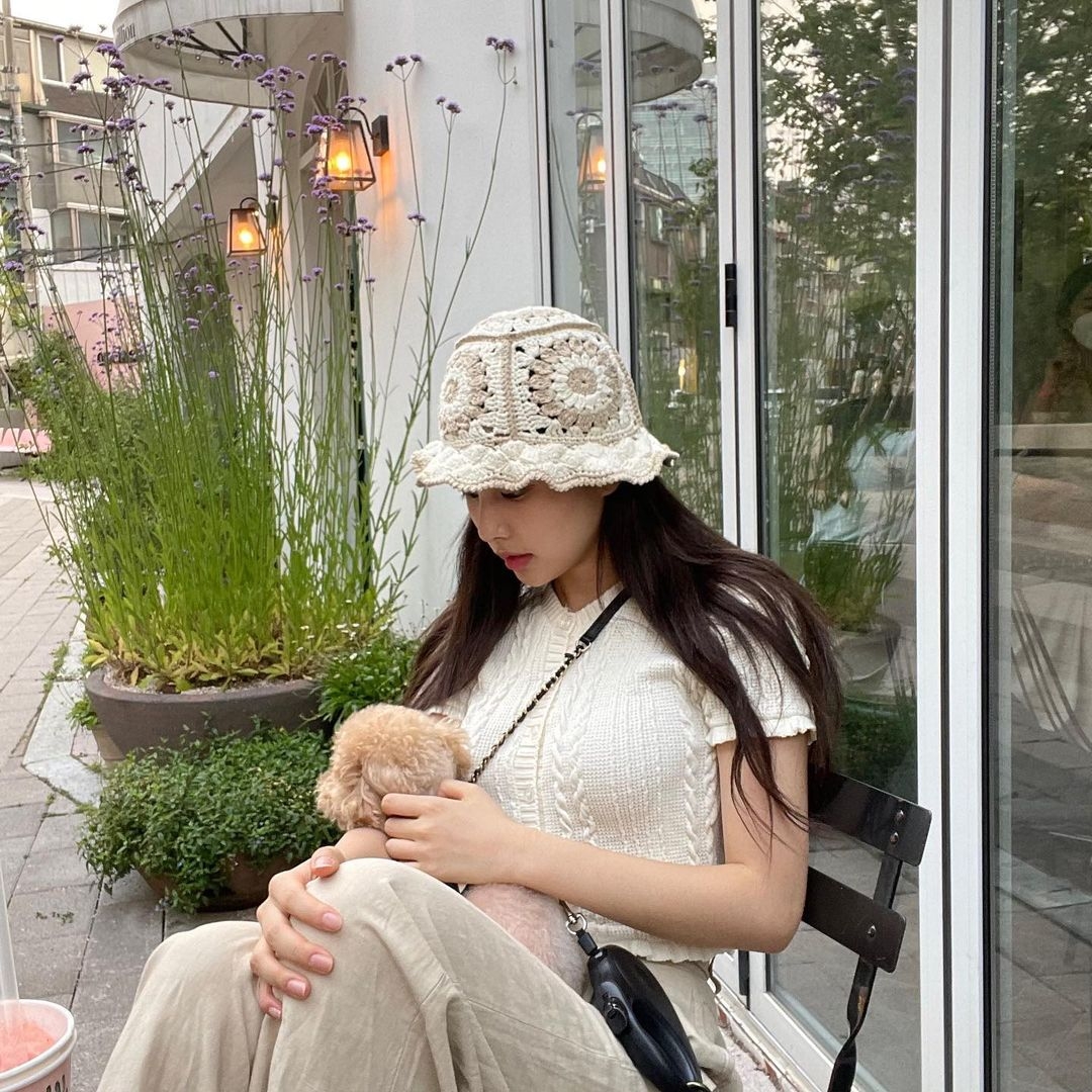 hyemhyemu_1735744080146696_785444451666766879_n